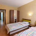 Aparthouse Paradise Bay Apartment Sozopol