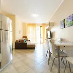 Aparthouse Paradise Bay * Sozopol