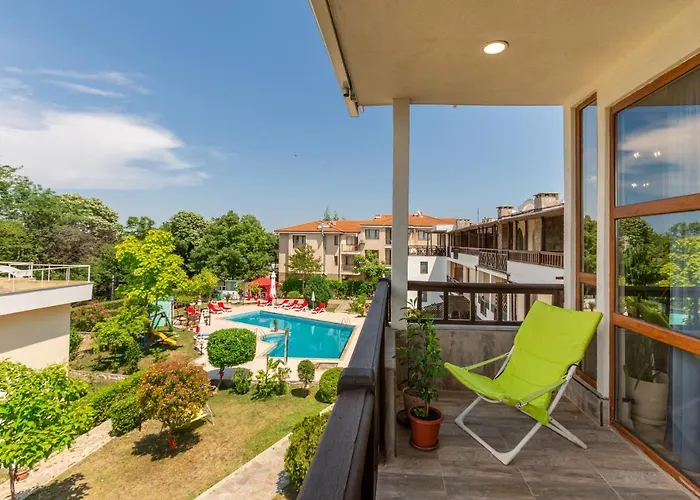 Aparthouse Paradise Bay Apartament Sozopol