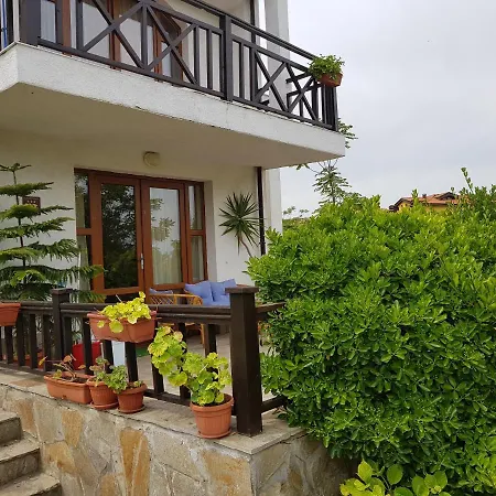 Aparthouse Paradise Bay 公寓 *