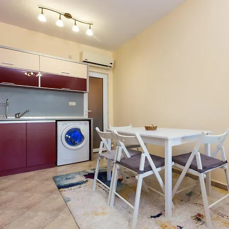 Aparthouse Paradise Bay Apartment *