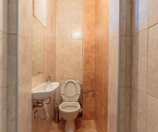 Aparthouse Paradise Bay