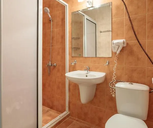 Aparthouse Paradise Bay * Созопол